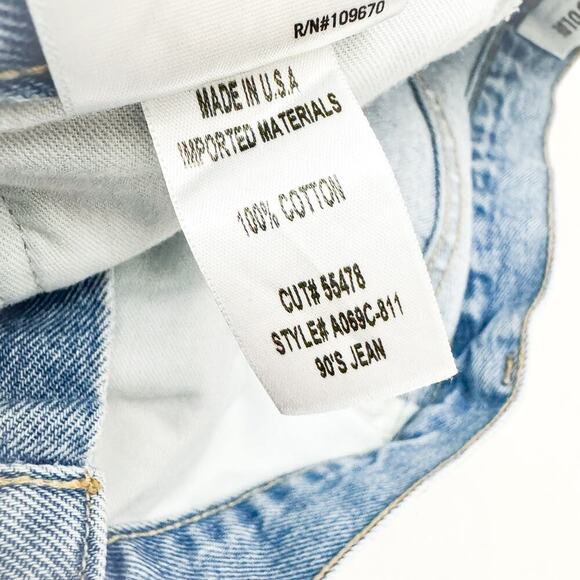 AGOLDE 90's Jean Style A069C-811 Light Wash Ripped Straight Leg Denim Size 28 - Picture 8 of 9